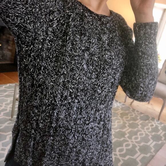 Gap 100% Cotton Black and White Striped Knit Sweater – Women’s Size S - Picture 7 of 9